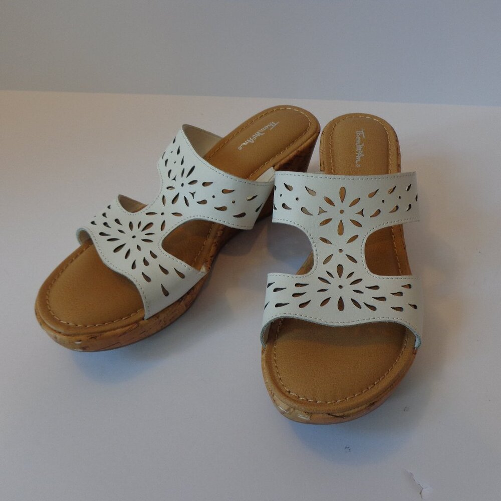 Thom McAn White Leather Womens 2.5"Mule Heel Slip‎ on Open Toe Sandals Size 7.5M